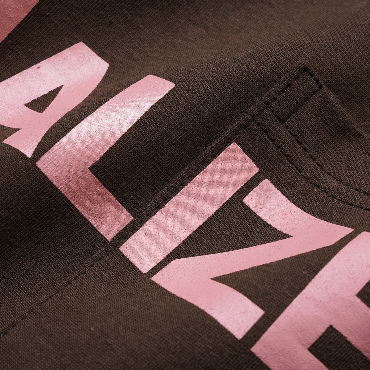 FEEL IT TEE - BROWN/PINK